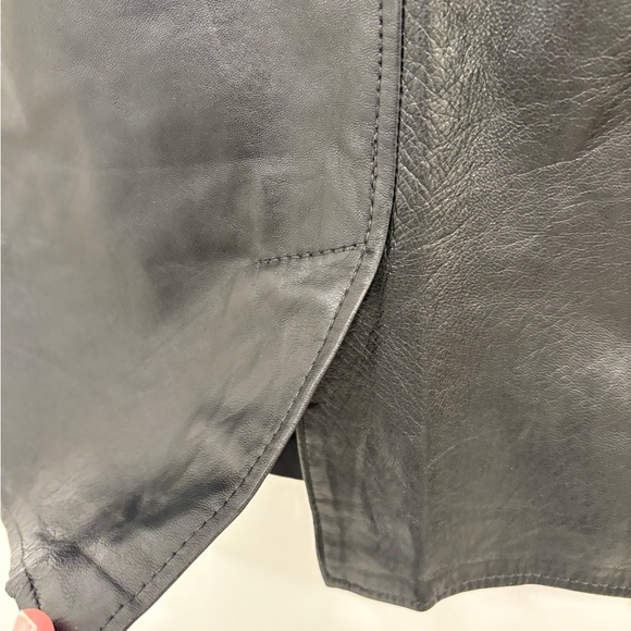 Vintage Soft Black Leather Skirt Size 8 - Picture 11 of 16